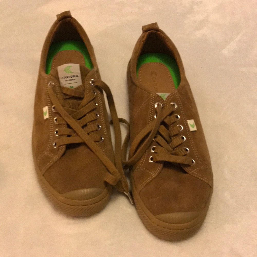 Cariama Camel suede Sneakers